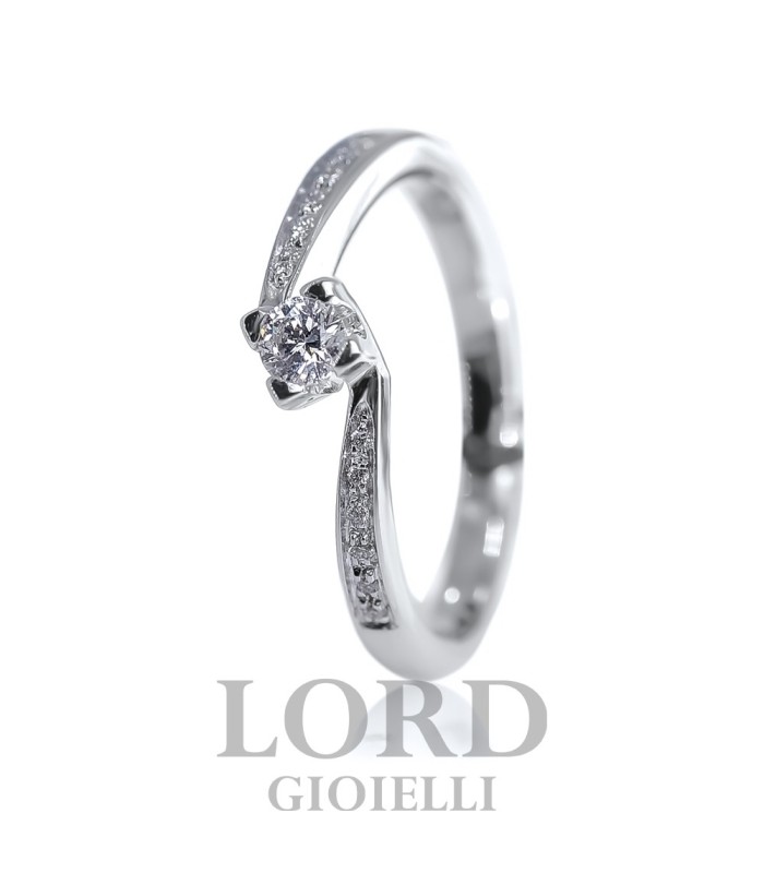 Anello Davite Delucchi Solitario in Oro Bianco con Diamanti ct