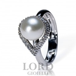 Anello Donna in Oro Bianco con Diamanti ct. 0,12 G SI con Perla 7,5/8 - Lord Gioielli