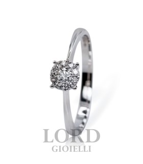 Anello Donna in oro Bianco Solitario con Pavè di Diamanti ct. 0,08 e Diamante Centrale ct.0,08 GVS ABX13818C - Giorgio Visconti