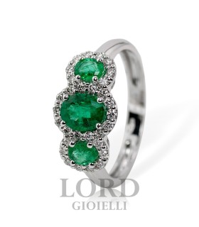 Anello Donna Trilogy in oro Bianco con Smeraldi ct. 1,10 e Diamanti ct. 0,30 G VS - Davite&Delucchi